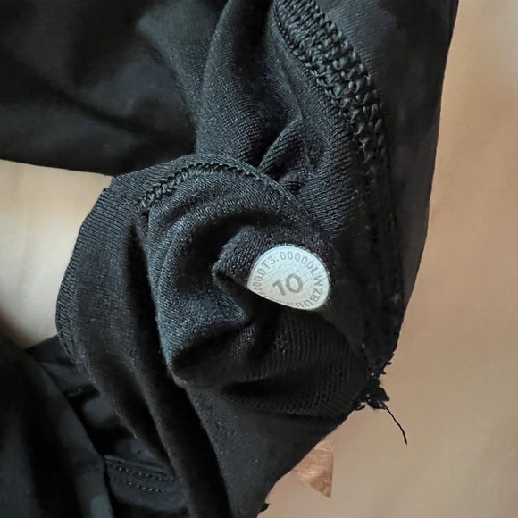 lululemon Align High Rise Pant 25” Pockets - Picture 4 of 4